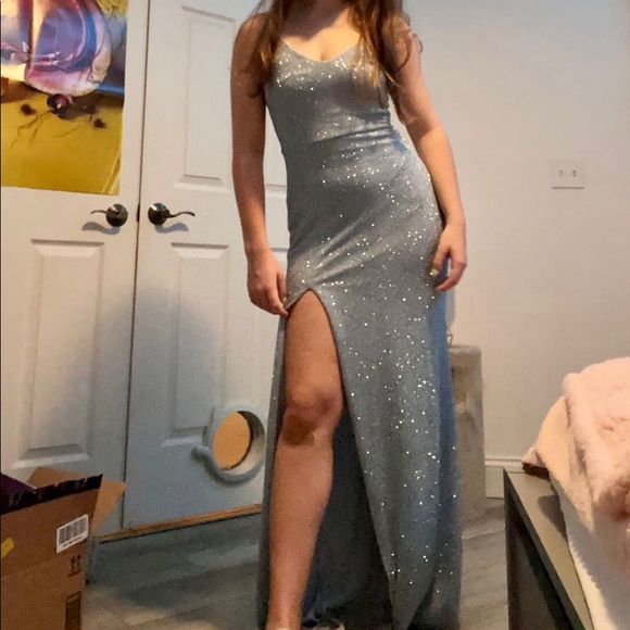 Macys Dress - Picture 5 of 5